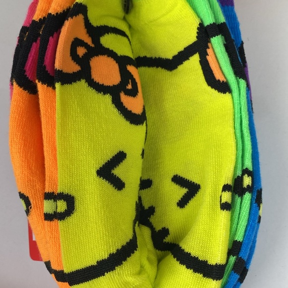 Hello Kitty no show socks set of 5 NEW Cute neon colors with Hello Kitty faces - Picture 8 of 14